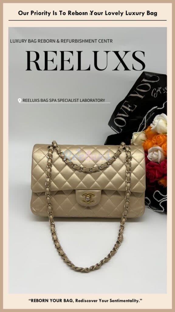 Metallic Classic Flap In Silver Hardware Shoulder Bag Color Faded Corner Damaged — frame 19