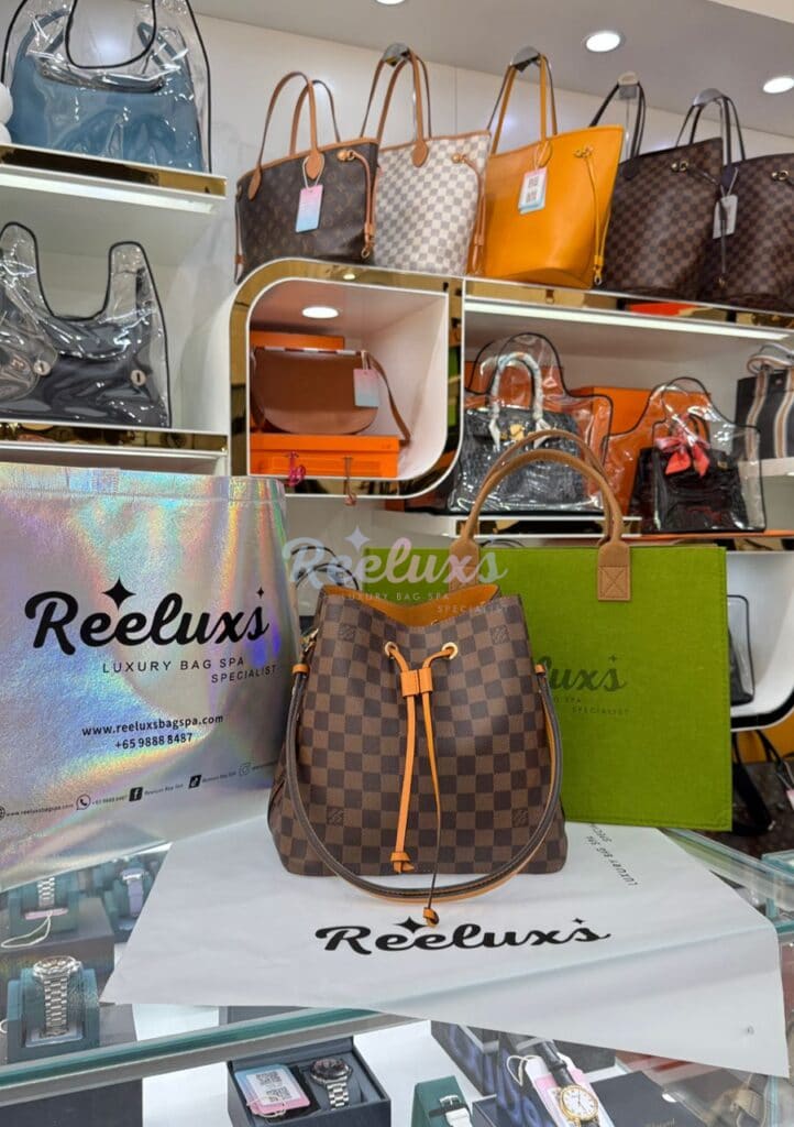 Kelly Handbag Leather Faded Scratches & Fabric Broken Refurbishment — frame 4