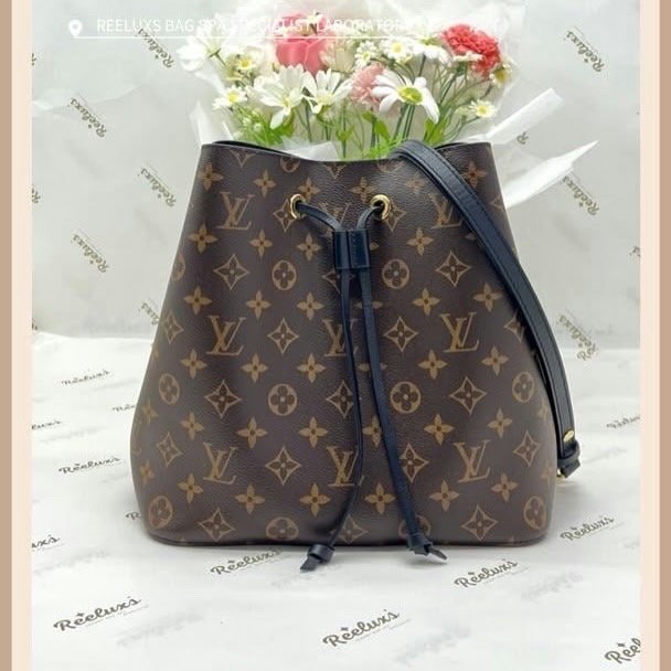 Louis Vuitton NéoNoé Bucket Bag Trim Oil Edge Cracked & Damage Replacement… — frame 4